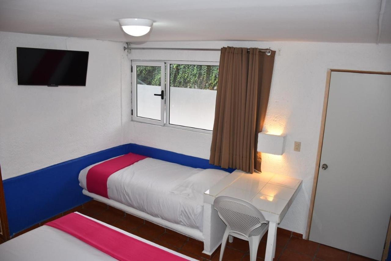 Hotel Pachuca Inn Екстериор снимка