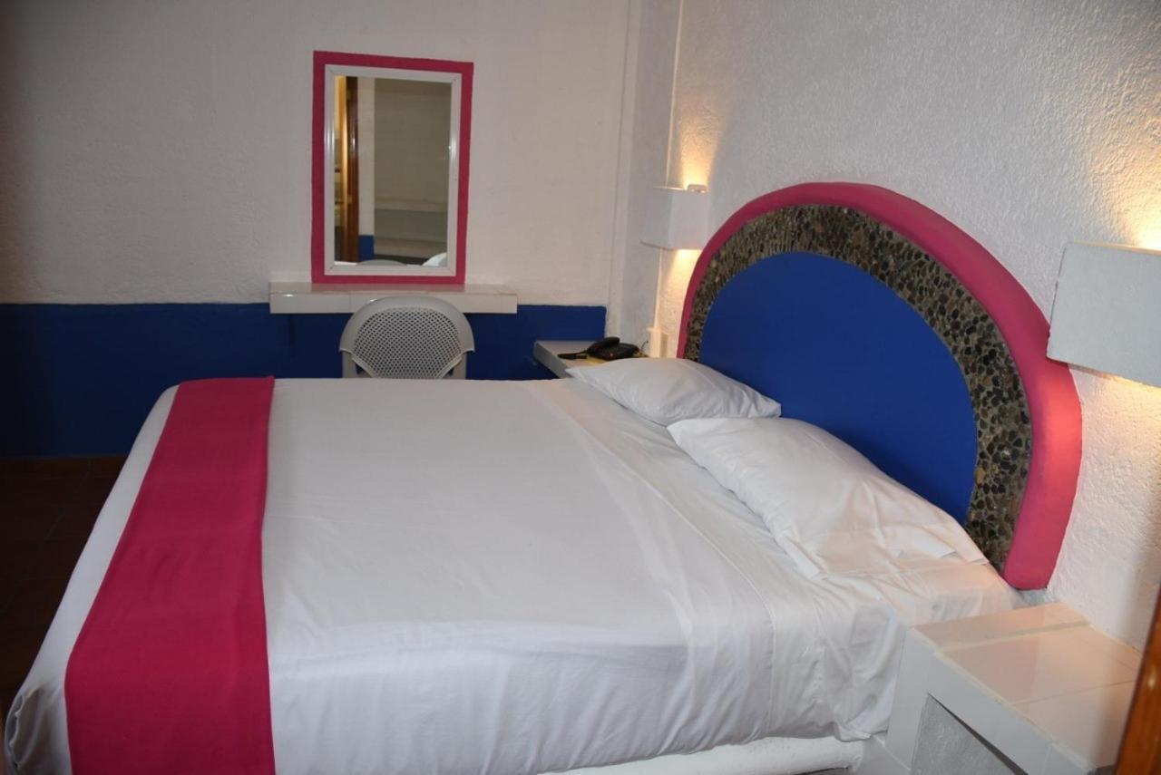 Hotel Pachuca Inn Екстериор снимка